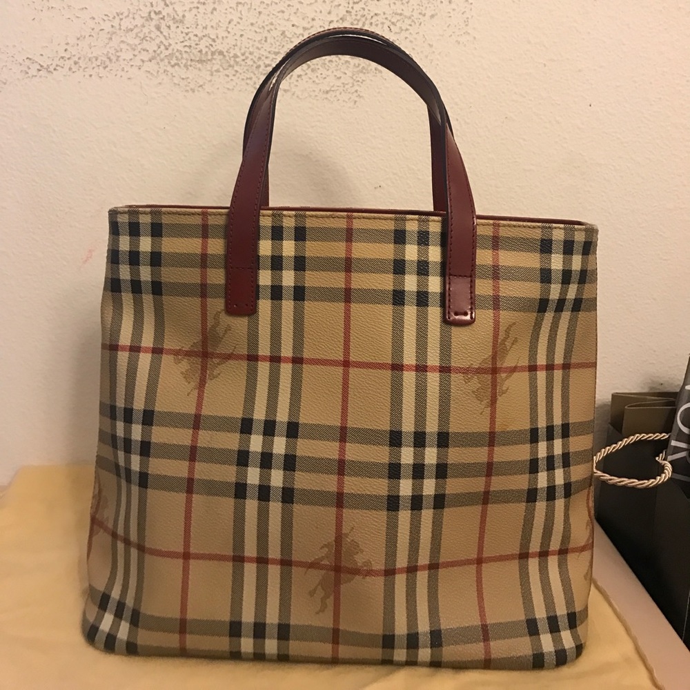 Vintage Burberry purse